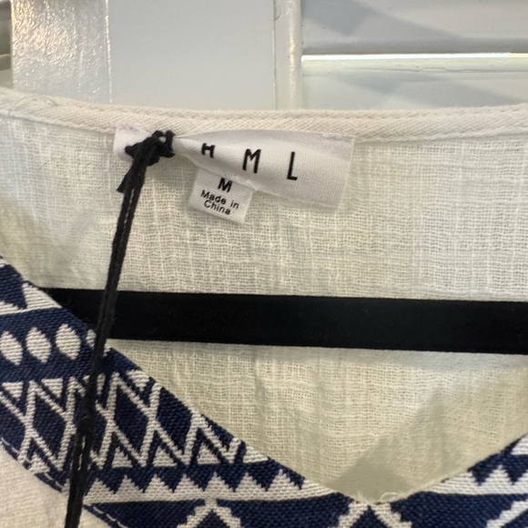 THML White Top with Navy Embroidery - Picture 2 of 4